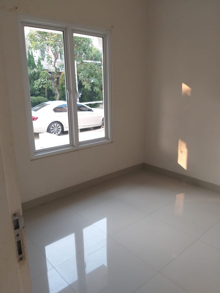 Rumah Dijual di Monaco Village Gading Serpong